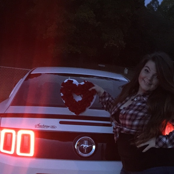 Meet your Posher - Picture 3 of 3